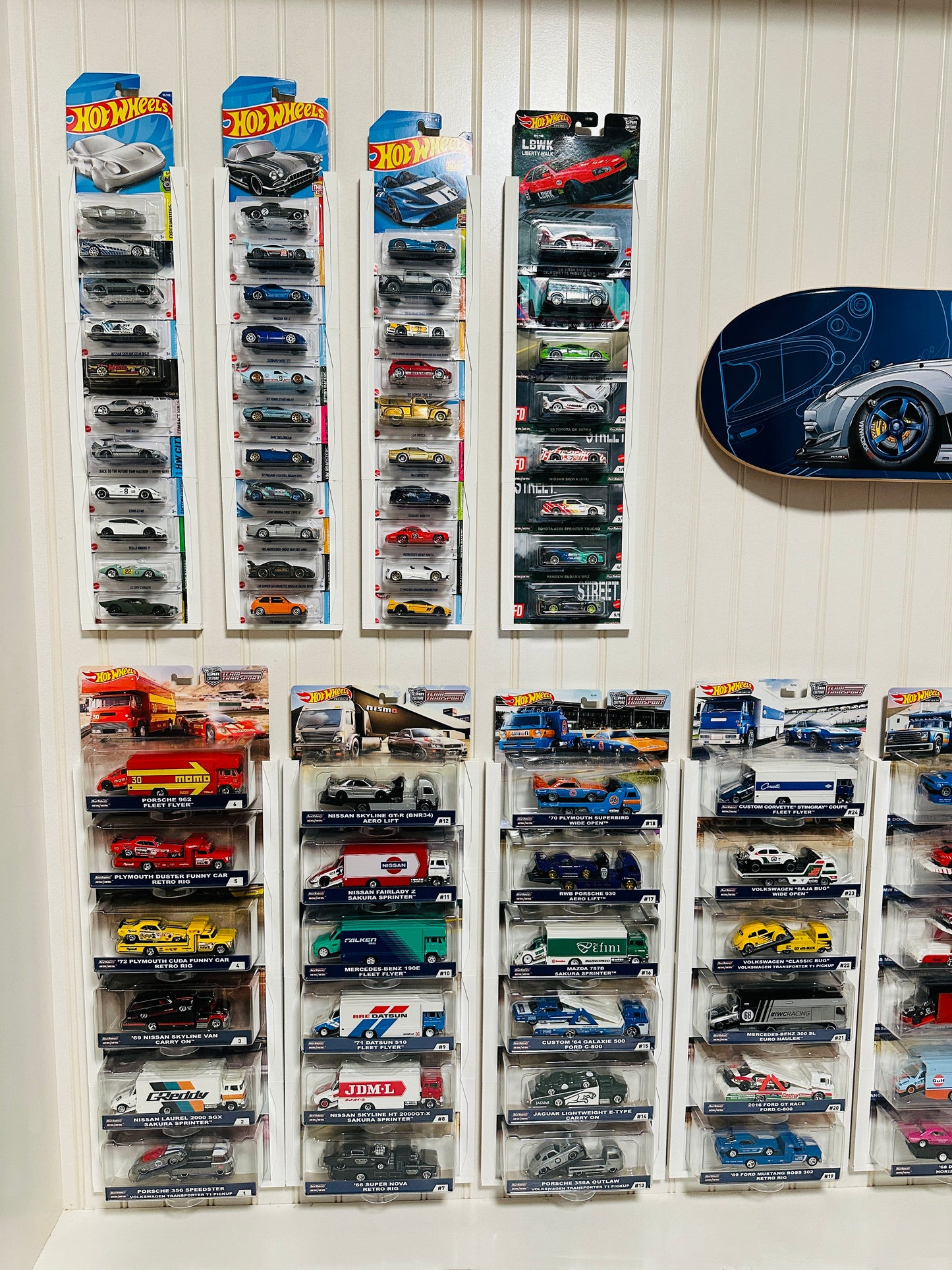 Hot Wheels - Team Transports wall mount