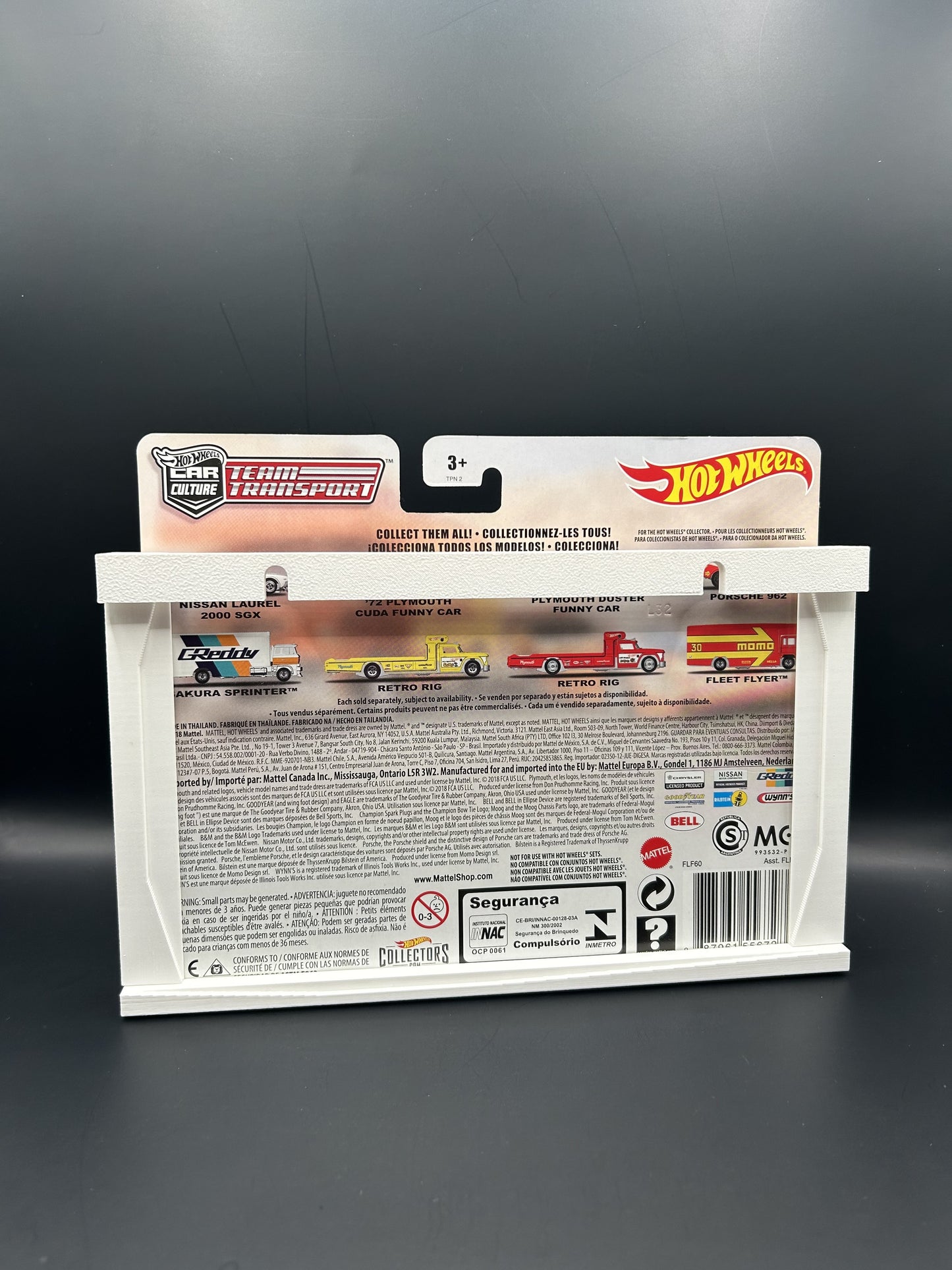 Hot Wheels - Team Transports wall mount